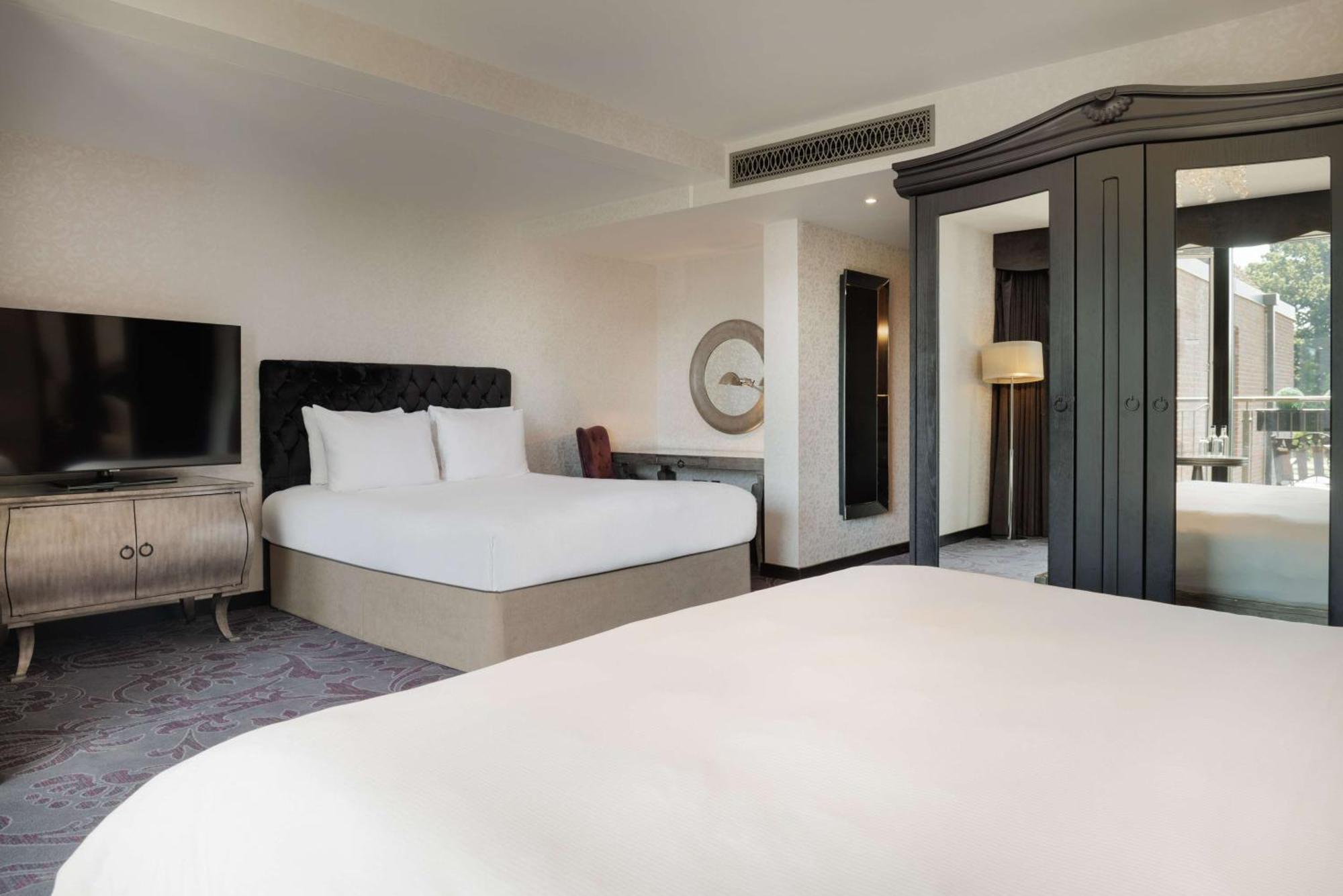 Hilton London Syon Park 4* Brentford
